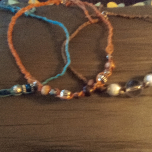 Silver and glass beaded hemp neclasses - Picture 1 of 1